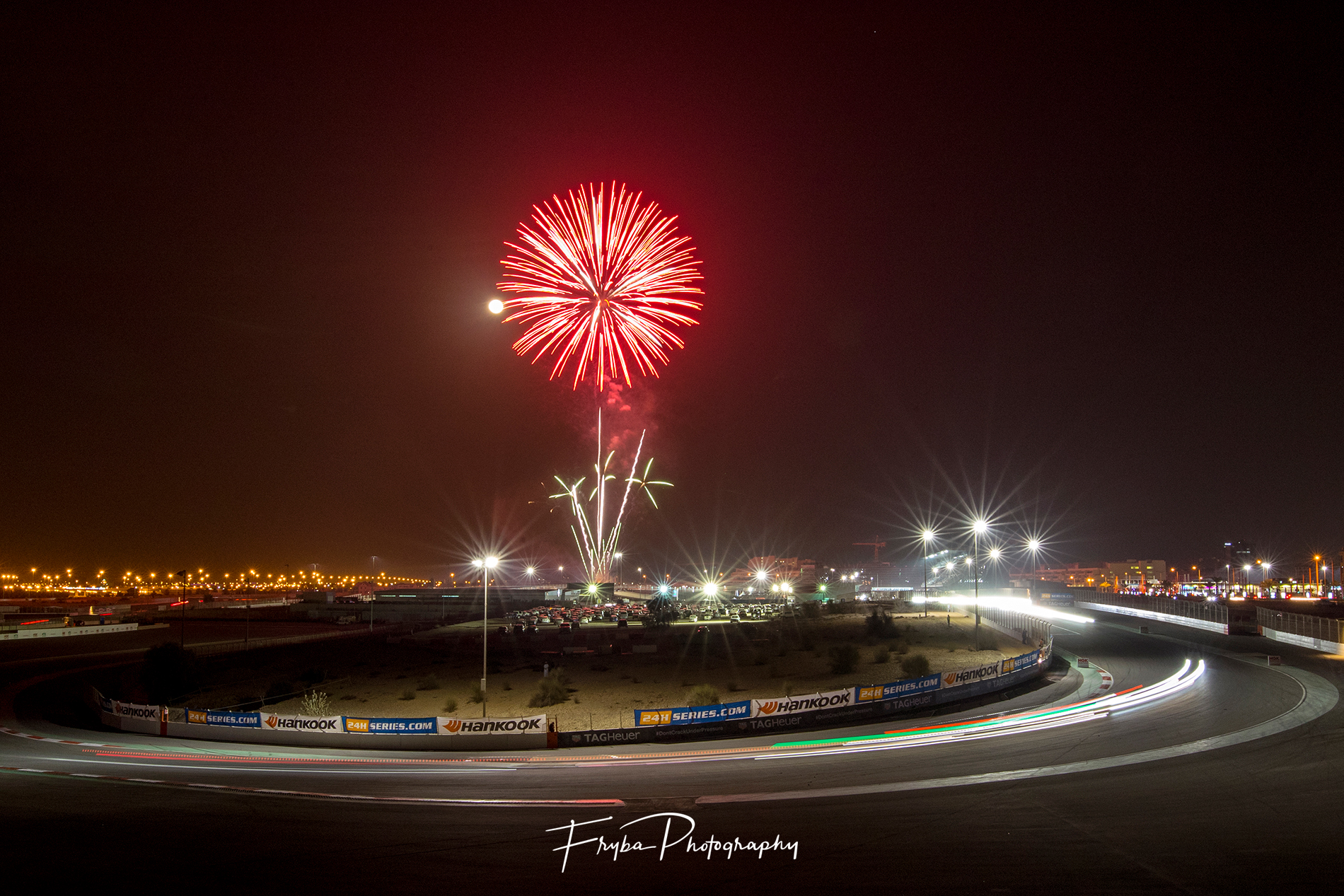 24h Dubai 2017 fireworks